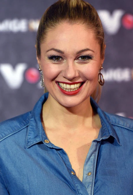 Person: Ruth Moschner