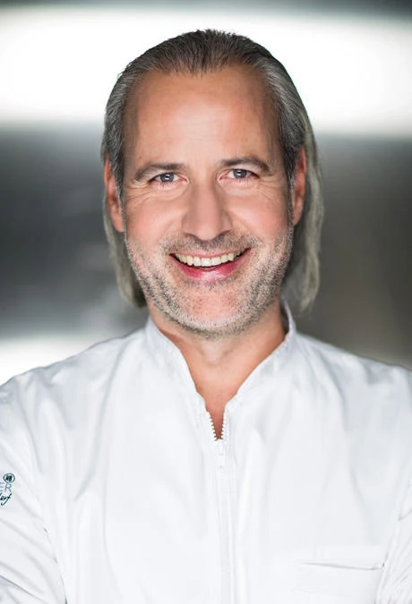 Person: Holger Bodendorf