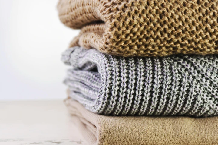 Warme Pullover aus Melange