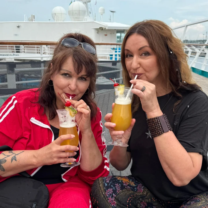 Antje (l.) und Hanka Rackwitz 