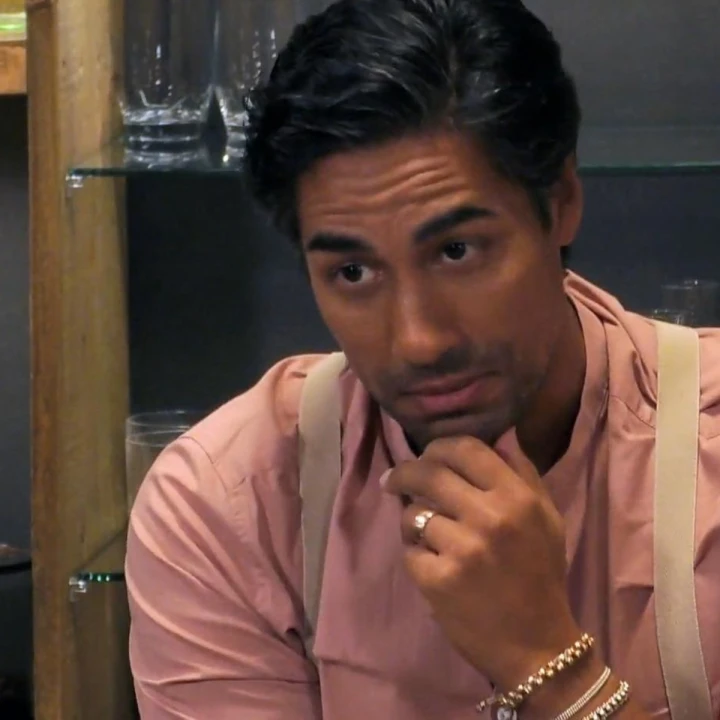 FotoJet - 2025-10-31T100343.112